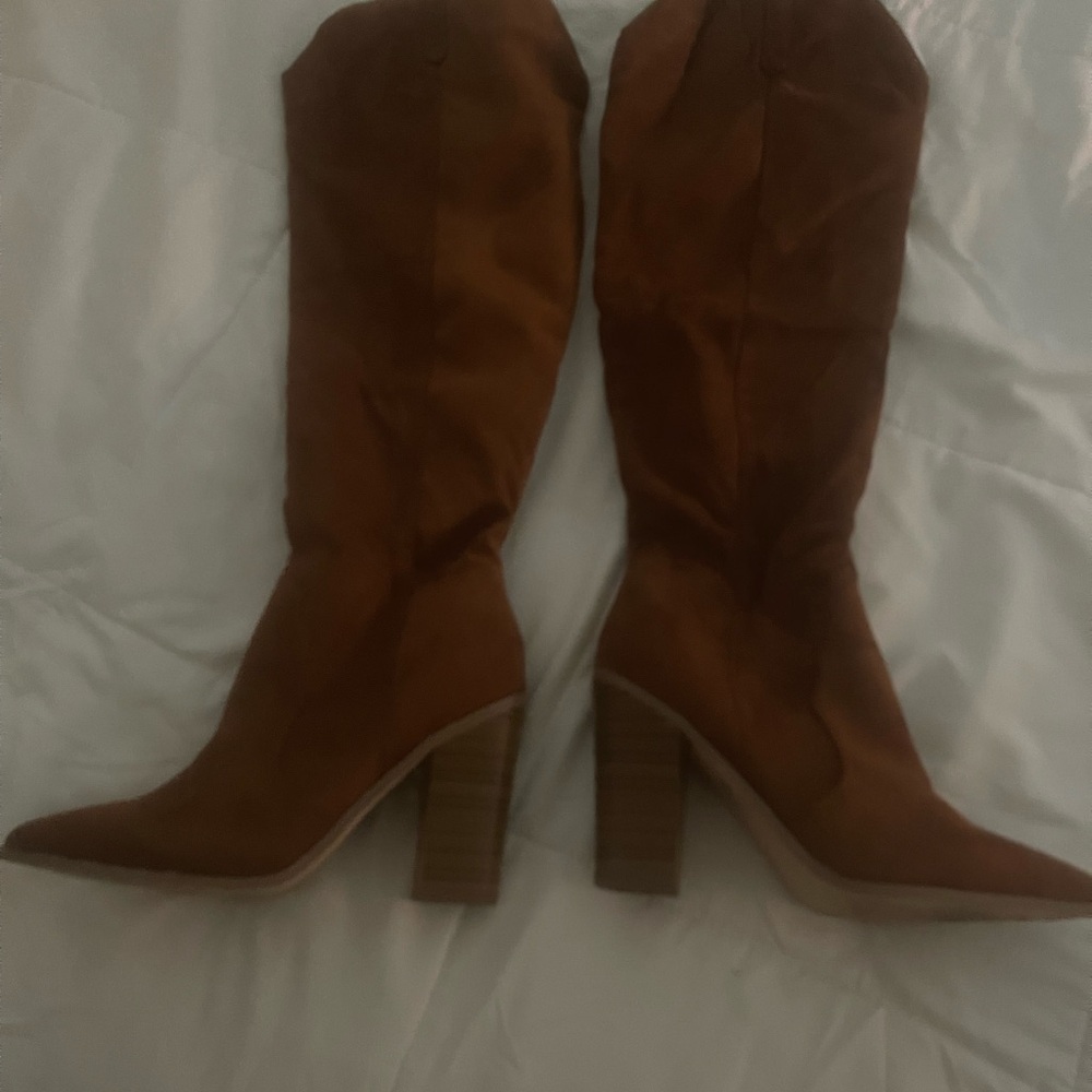 Rust Color Cowboy Boots - Picture 6 of 10